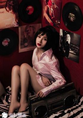 在厨房乱子伦对白_BD韩语高清在线观看