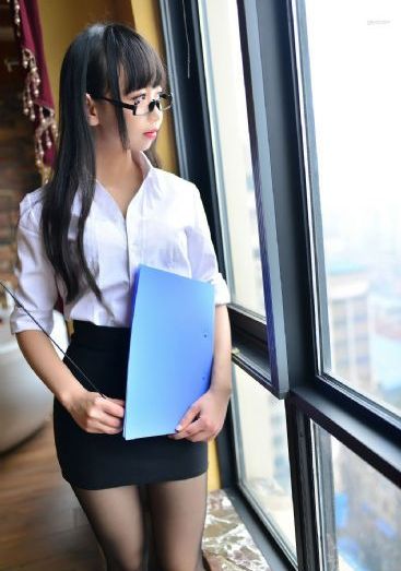 爱逼综合网_蓝光免费在线播放