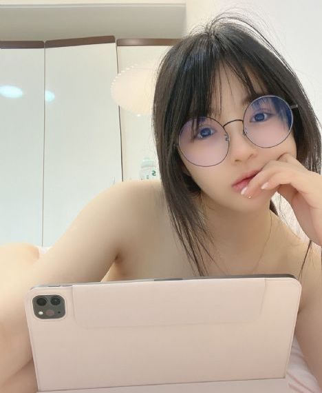 丰满的女邻居在线_国产剧BD在线观看